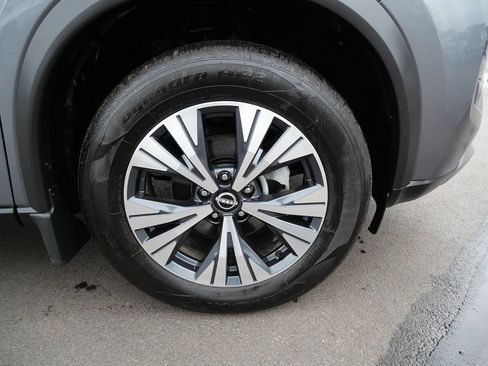 Used 2022 Nissan Rogue SV w/ SV Premium Package AWD/4WD image 39