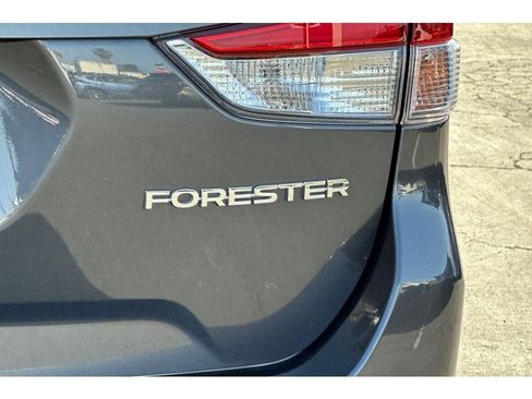 Used 2024 Subaru Forester Limited image 17