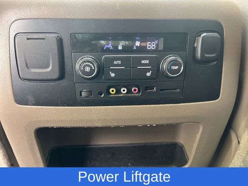 Used 2015 GMC Yukon SLT w/ Open Road Package image 17