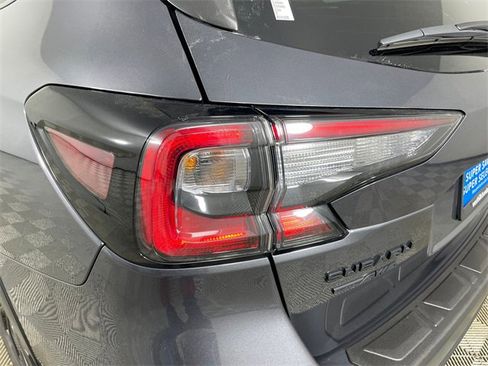 Used 2025 Subaru Outback Onyx Edition image 19