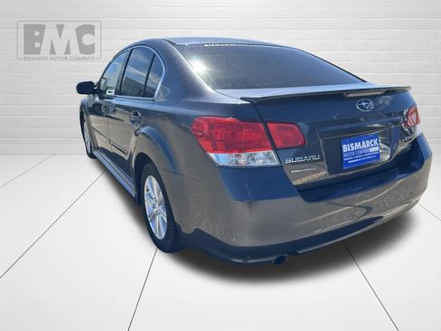 Used 2012 Subaru Legacy 2.5i Premium w/ All-Weather Pkg + Moonroof AWD/4WD image 4