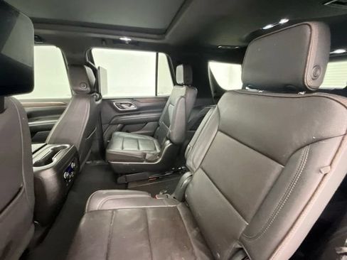 Used 2023 Chevrolet Tahoe High Country AWD/4WD image 12