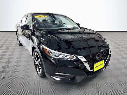 Used 2023 Nissan Sentra SV image 3
