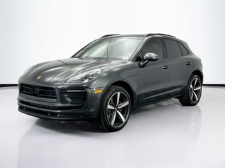 Used 2026 Porsche Macan AWD/4WD video 1