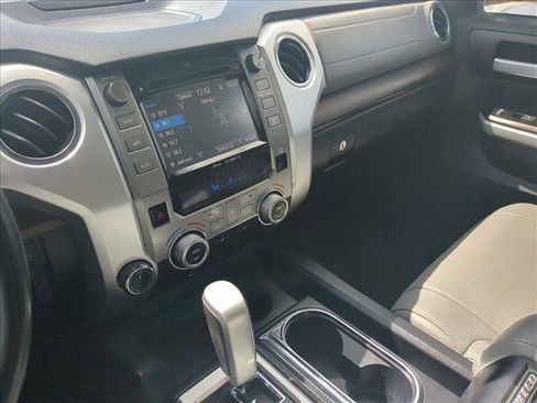 Used 2018 Toyota Tundra Limited w/ Limited Premium Package image 15