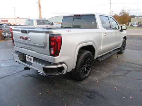 Used 2022 GMC Sierra 1500 Elevation image 11