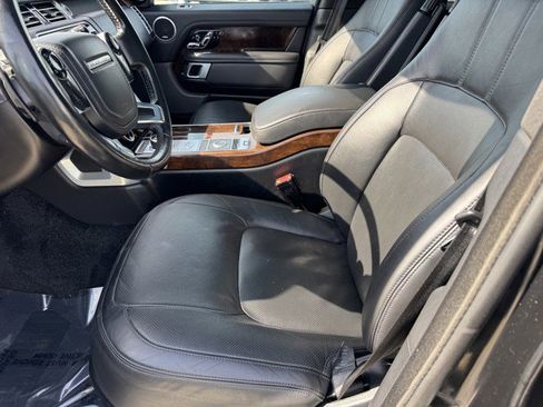 Used 2022 Land Rover Range Rover Westminster Edition image 17
