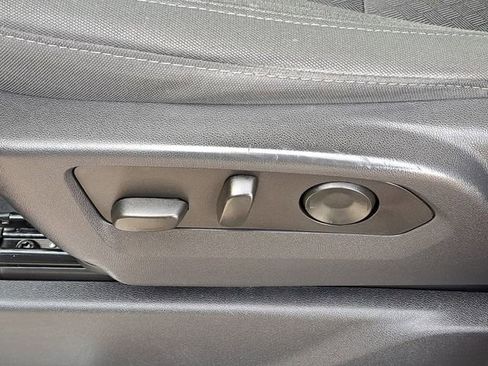 Used 2023 GMC Sierra 1500 Elevation image 10