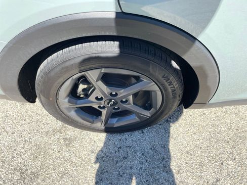 Used 2025 Kia K4 FWD image 29