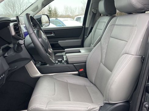 Used 2024 Toyota Sequoia Limited image 10