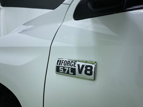 Used 2018 Toyota Tundra Limited w/ Limited Premium Package image 14