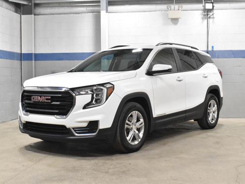 Used 2022 GMC Terrain SLE w/ Driver Convenience Package FWD image 37
