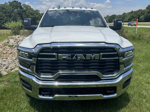 New 2026 Ford F350 XL w/ XL Chrome Package AWD/4WD image 3