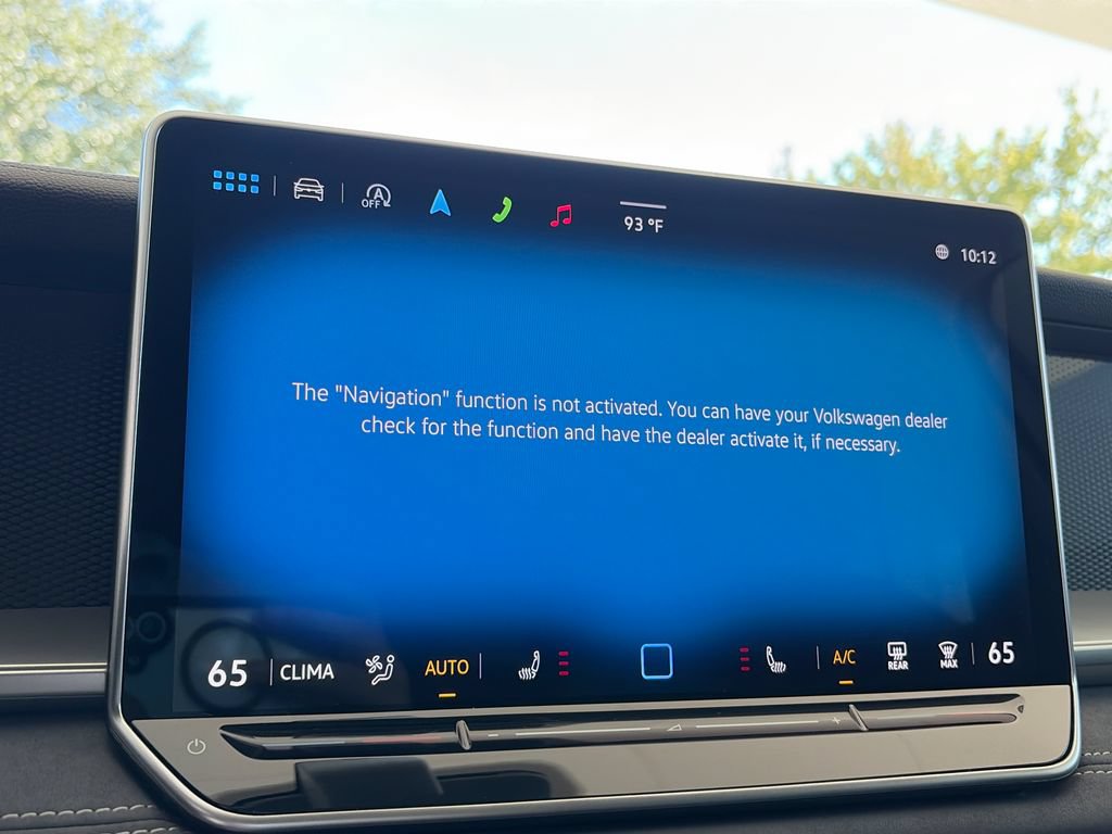 Certified 2025 Volkswagen Tiguan SE AWD/4WD image 22