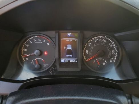 Used 2021 Toyota Tacoma SR w/ SR Convenience Package image 29