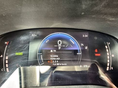 Used 2025 Toyota Camry LE FWD image 15