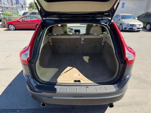 Used 2013 Volvo XC60 3.2 image 28