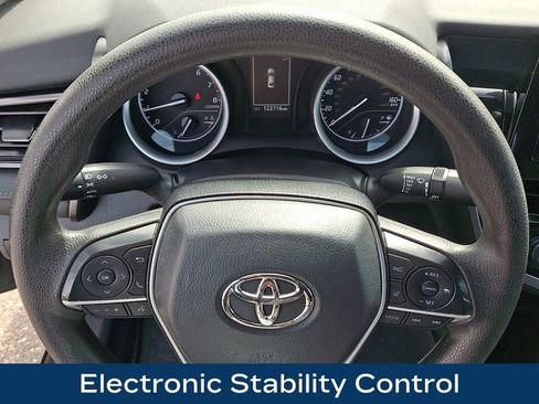 Used 2023 Toyota Camry LE FWD image 4