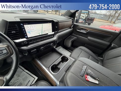 Used 2024 Chevrolet Silverado 2500 High Country w/ Technology Package image 29