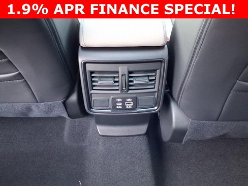 New 2025 Subaru Forester Limited image 18