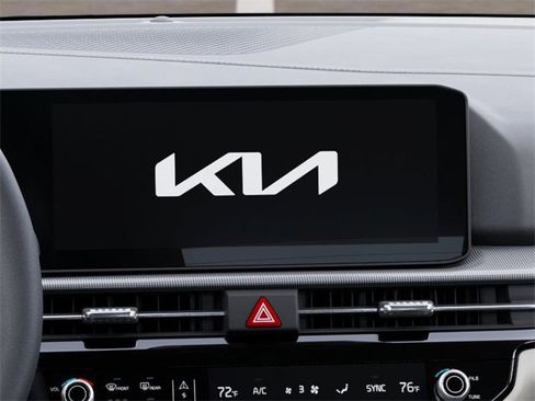 New 2026 Kia Sportage EX w/ EX Panorama Roof Package image 21