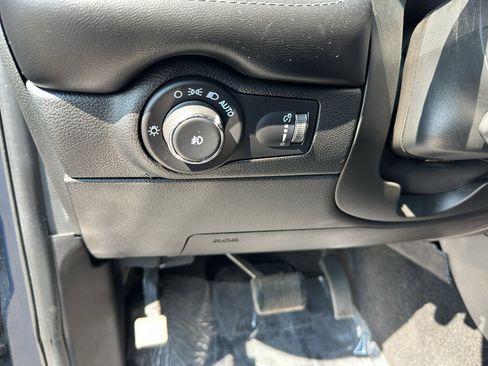 Used 2021 Dodge Durango Citadel w/ Technology Group AWD/4WD image 7