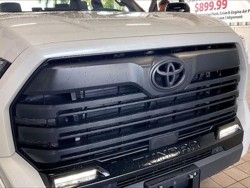 Used 2026 Toyota Tundra Limited AWD/4WD image 25