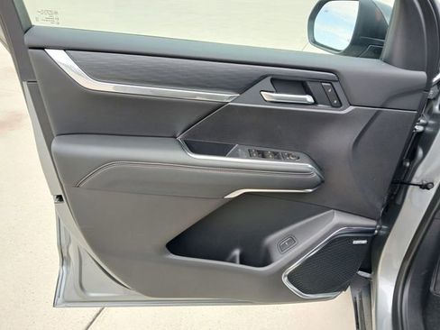 New 2026 GMC Acadia Elevation w/ LPO, Floor Liner Package image 11