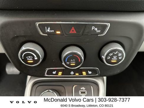 Used 2018 Jeep Compass Latitude w/ Safe & Security Group AWD/4WD image 18