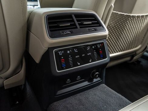 Used 2022 Audi A6 Premium Plus image 28