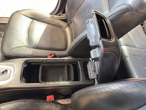 Used 2018 Dodge Journey GT image 19