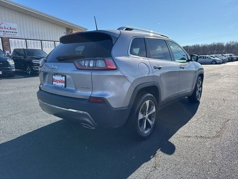 Used 2019 Jeep Cherokee Limited image 9