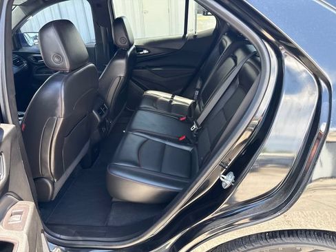 Used 2022 Chevrolet Equinox RS w/ RS Leather Package AWD/4WD image 29