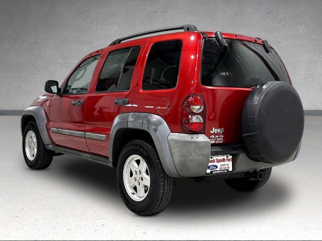 Used 2007 Jeep Liberty Sport AWD/4WD image 9