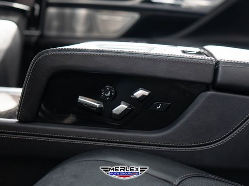 Used 2016 BMW 750i xDrive image 25