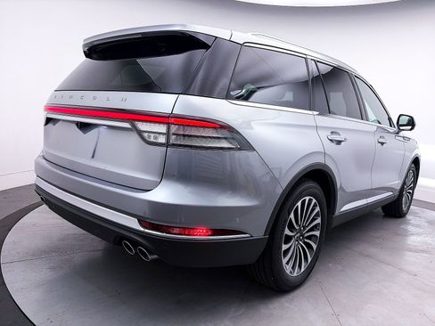 Used 2020 Lincoln Aviator Reserve w/ Equipment Group 201A image 15