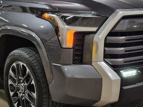 Used 2023 Toyota Tundra Limited w/ Power Package image 13