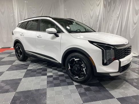 New 2026 Kia Sportage EX FWD image 2