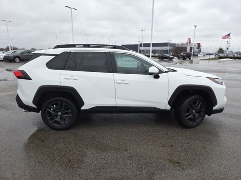 Used 2023 Toyota RAV4 Adventure image 18