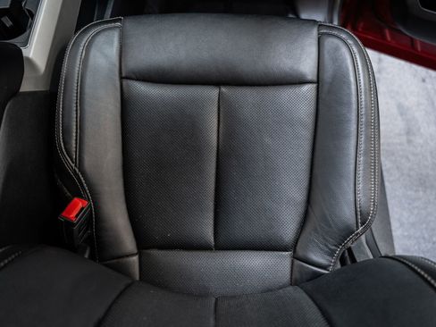 Used 2019 Ford F150 Lariat w/ Equipment Group 502A Luxury image 44