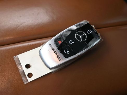 Used 2022 Mercedes-Benz AMG GT 53 image 30