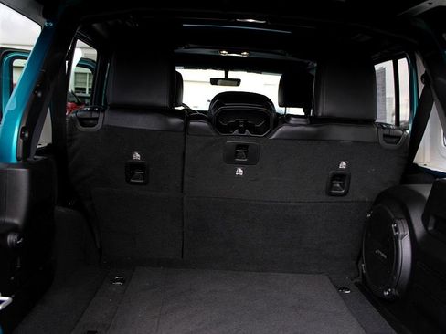 Used 2019 Jeep Wrangler Unlimited Rubicon image 29