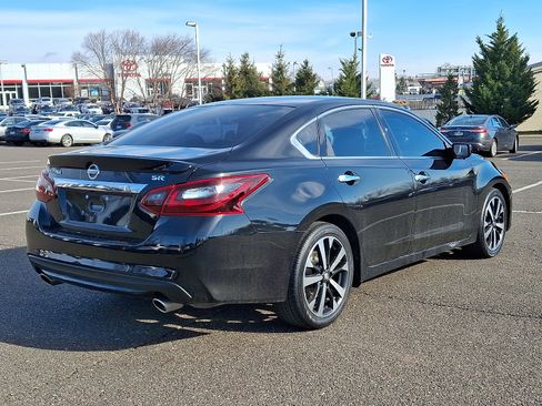 Used 2018 Nissan Altima 2.5 SR image 6