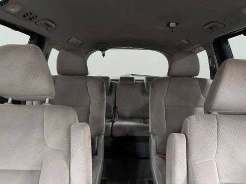 Used 2016 Honda Odyssey SE image 26