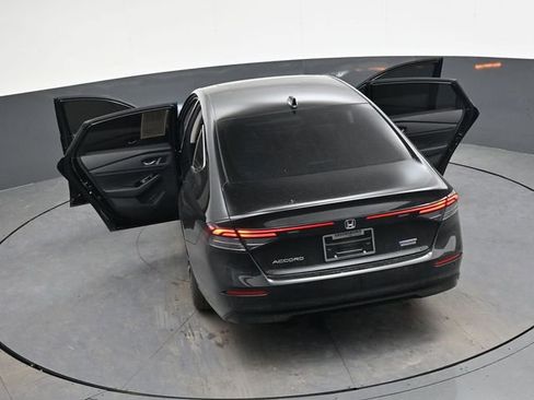 Used 2023 Honda Accord Touring image 37