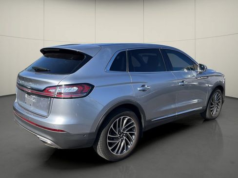 Used 2020 Lincoln Nautilus Reserve FWD image 7
