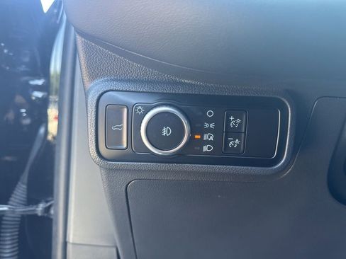 Used 2025 Ford Explorer ST-Line AWD/4WD image 12