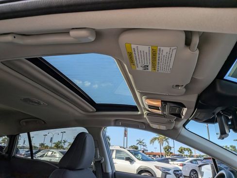 Certified 2025 Subaru Crosstrek 2.0i Premium image 21