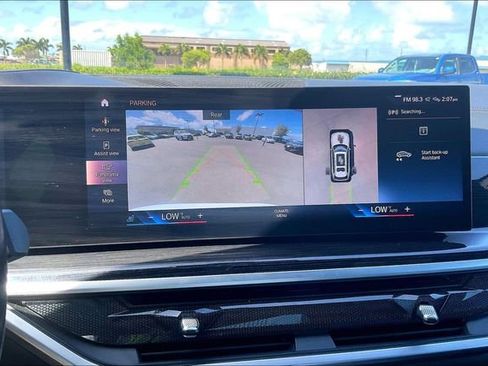 Certified 2023 BMW X7 xDrive40i w/ M Sport Package image 20