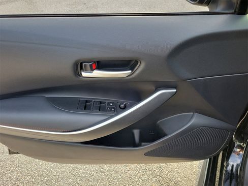 Used 2023 Toyota Corolla SE image 13